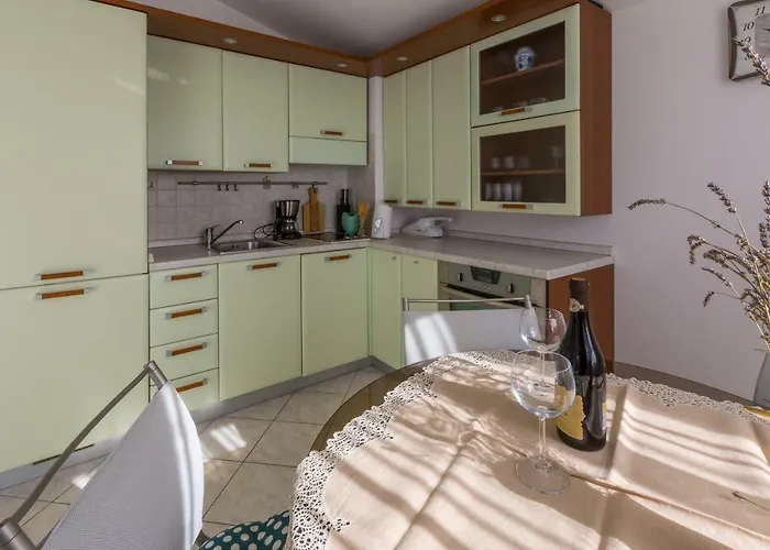 Zrinko Apartmán *